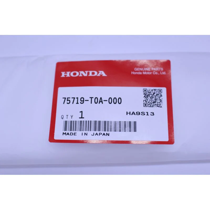 JDM Honda CR-V RW AWD Emblem 75719-T0A-000 GENUINE OEM - Image 3